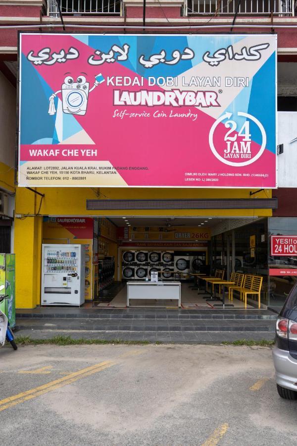 Mary J Hotel Family 10 Pax Room Kota Bharu Exterior foto